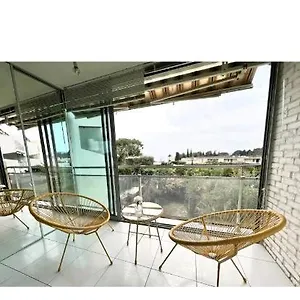 Appartement La Baies Des Anges ,très Jolie Studio, La Ciotat